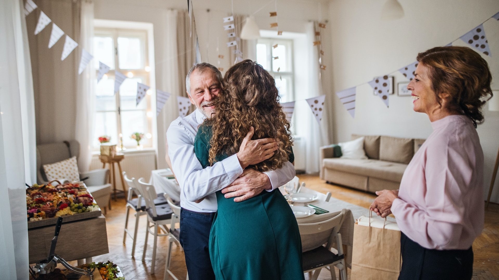 how to throw a retirement party