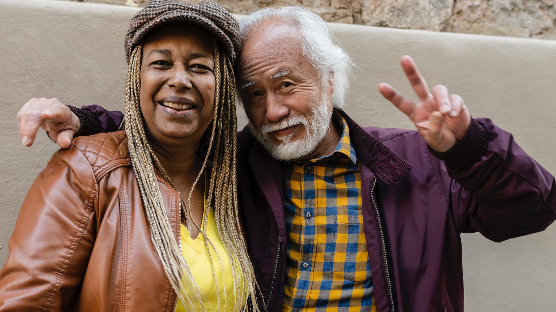 how to announce retirement on social media